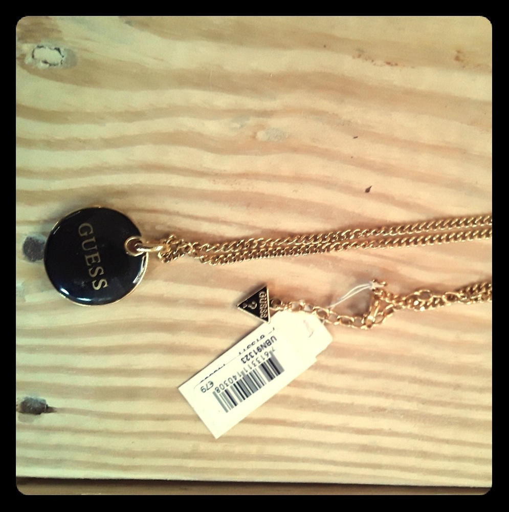 Guess necklace
